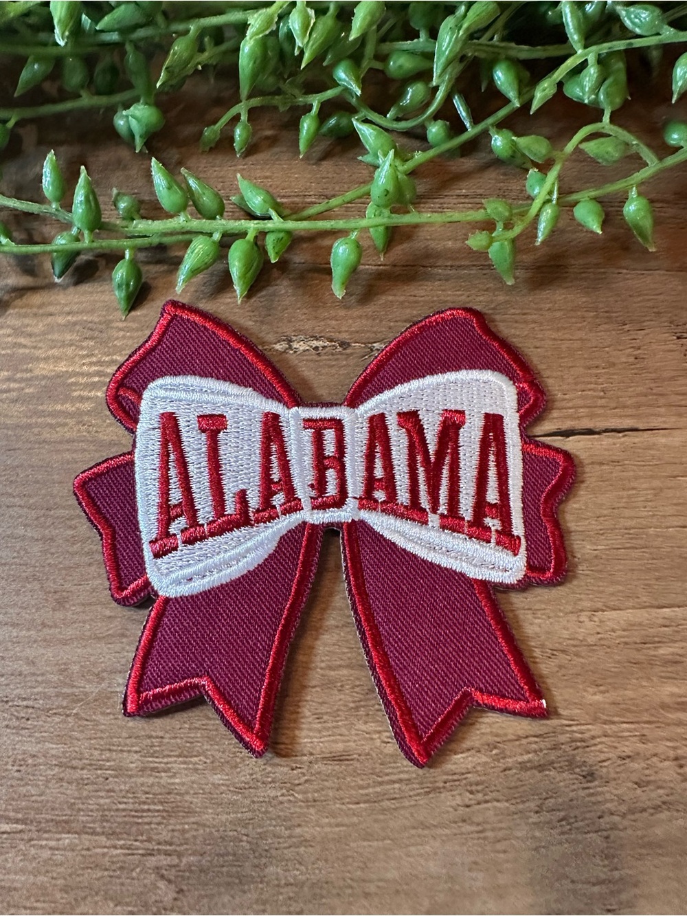 NEW 🏈Alabama University🏈 Roll Tide Red Bow Embroidered Iron Sew On Patch 3"